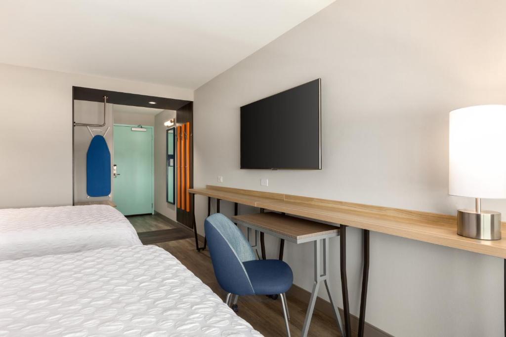Room image 3